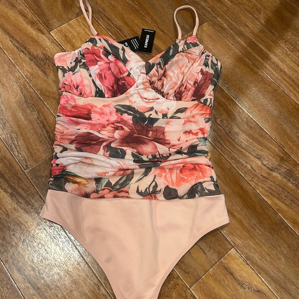 EXPRESS Floral Print Bodysuit with Pink and Red Tones